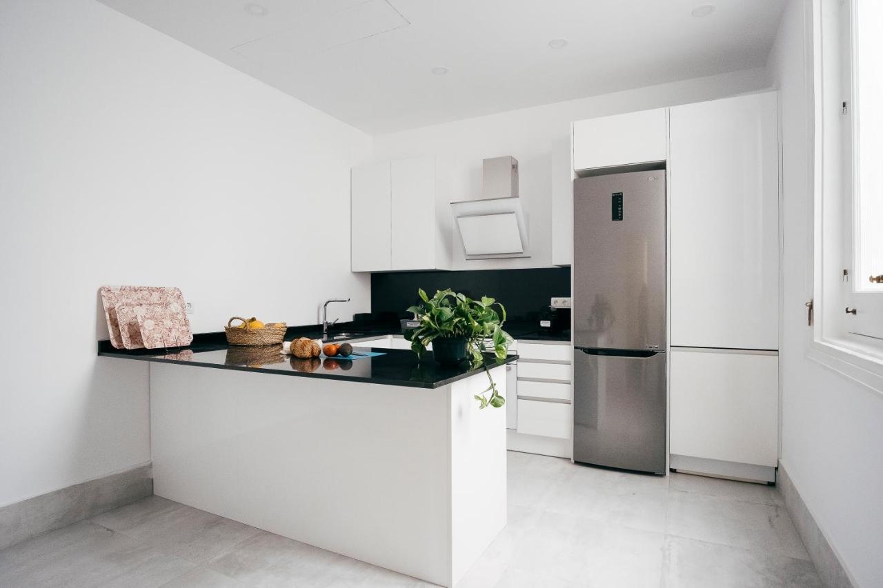 Fantastico 5H & 4B Madrid Centro Apartment Bagian luar foto